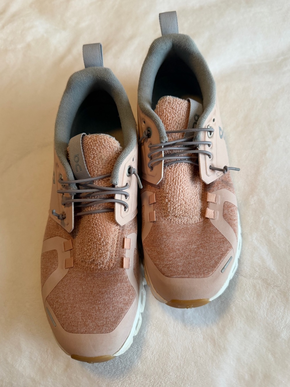 On Running Women's Athletic Sneakers in Blush Pink and Gray